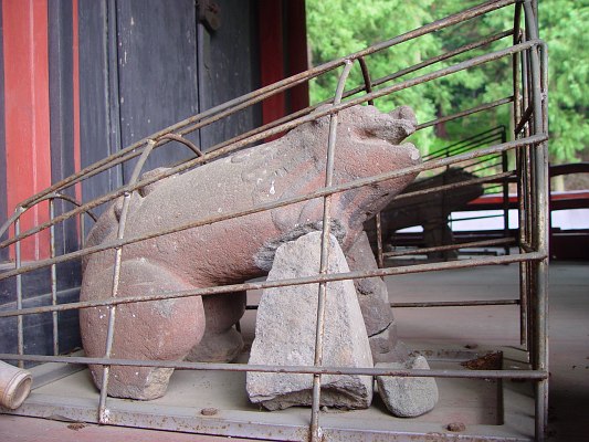 三珠町熊野神社の応永狛犬