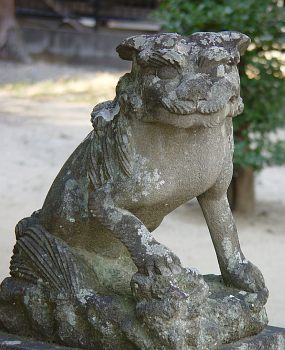 椋神社の狛犬阿