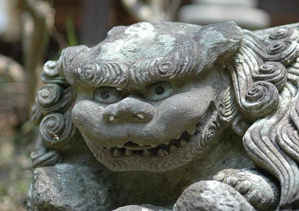 正八幡神社の狛犬