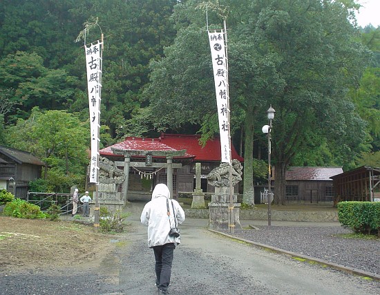 古殿八幡神社の狛犬