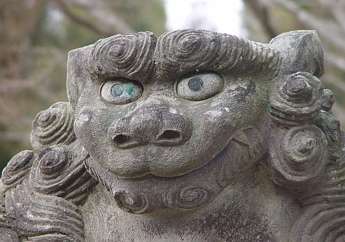 赤羽八幡神社　吽の顔